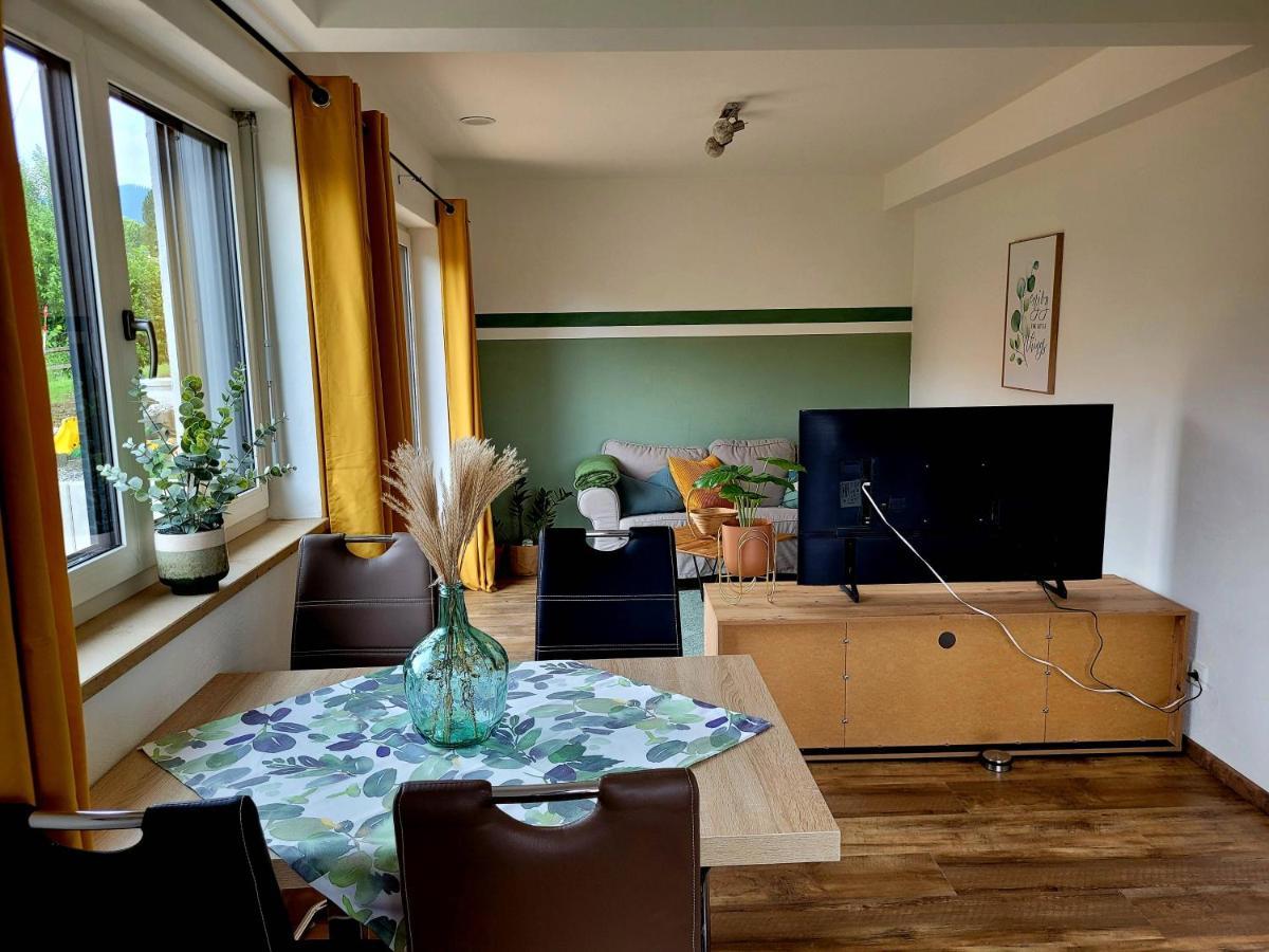 Ferienwohnung Am Hochfeld Бад Колгруб Екстериор снимка